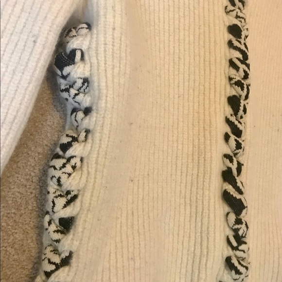 Tabula Rasa Sweater - Picture 2 of 4